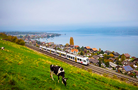 b bls treno Jungfernfahrt Kambly Zug 11