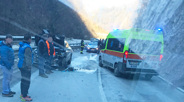 incidente vigezzo vigili gente ambulanza2