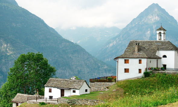 bugliaga trasquera chiesa