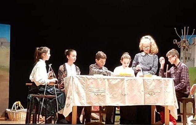 52989627 2044832108899525 6096531430416842752 n