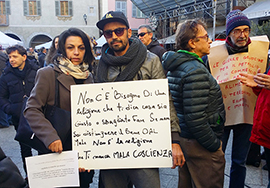 corta manifestazione islam parigi